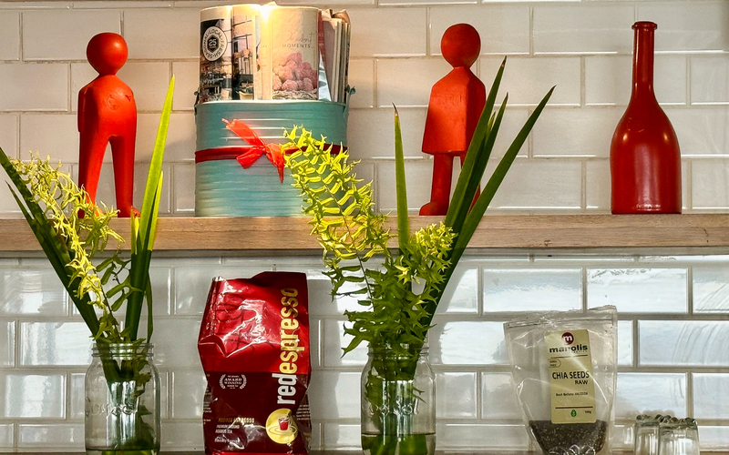 Urban Cafe Decor